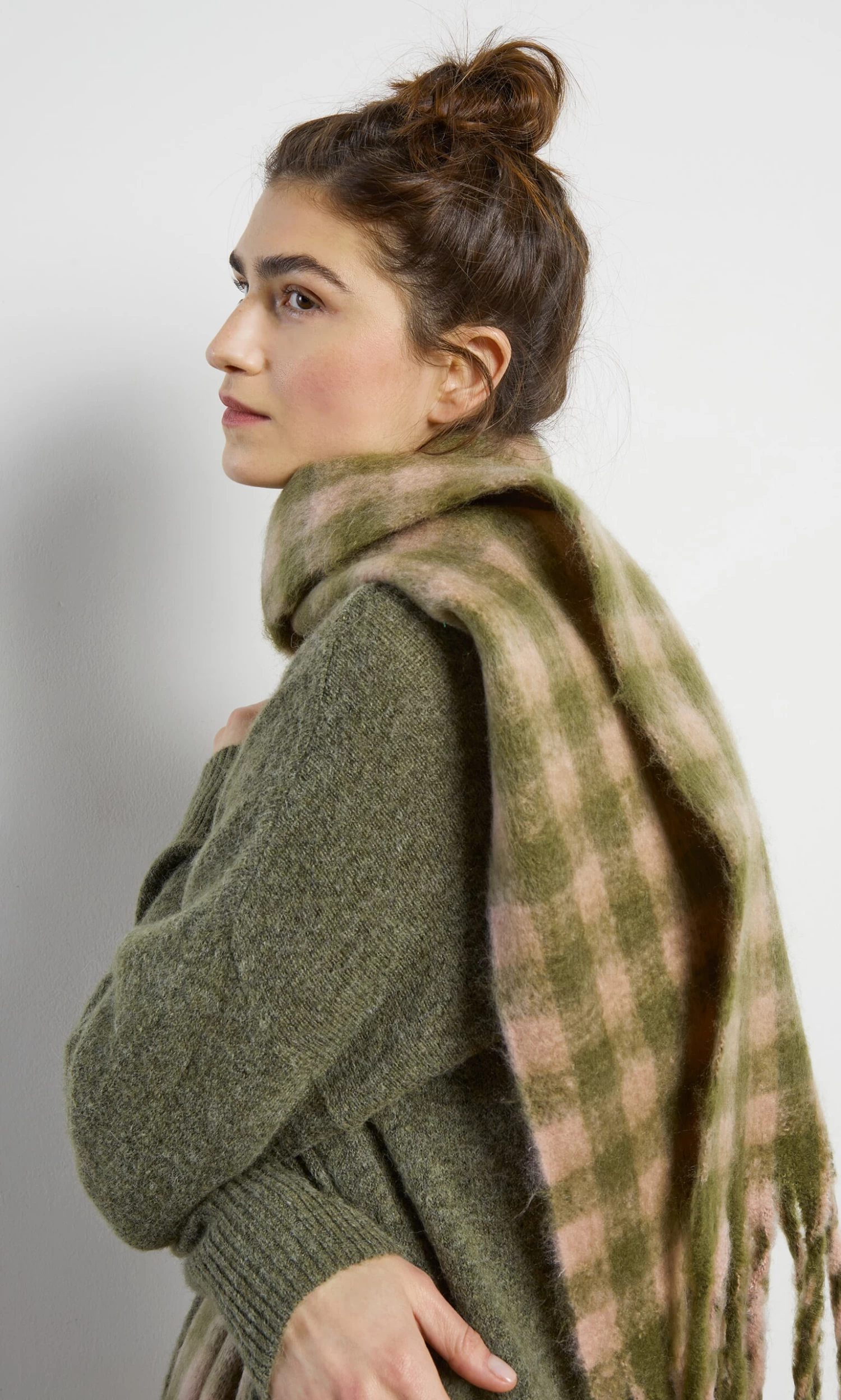 Mckee Scarf - Image 4