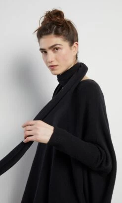 Nero Scarf