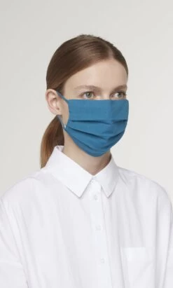 Pleated Face Mask & Pouch - Finnish Blue