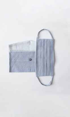 Pleated Face Mask & Pouch - Grey