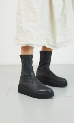Short Prato Boots
